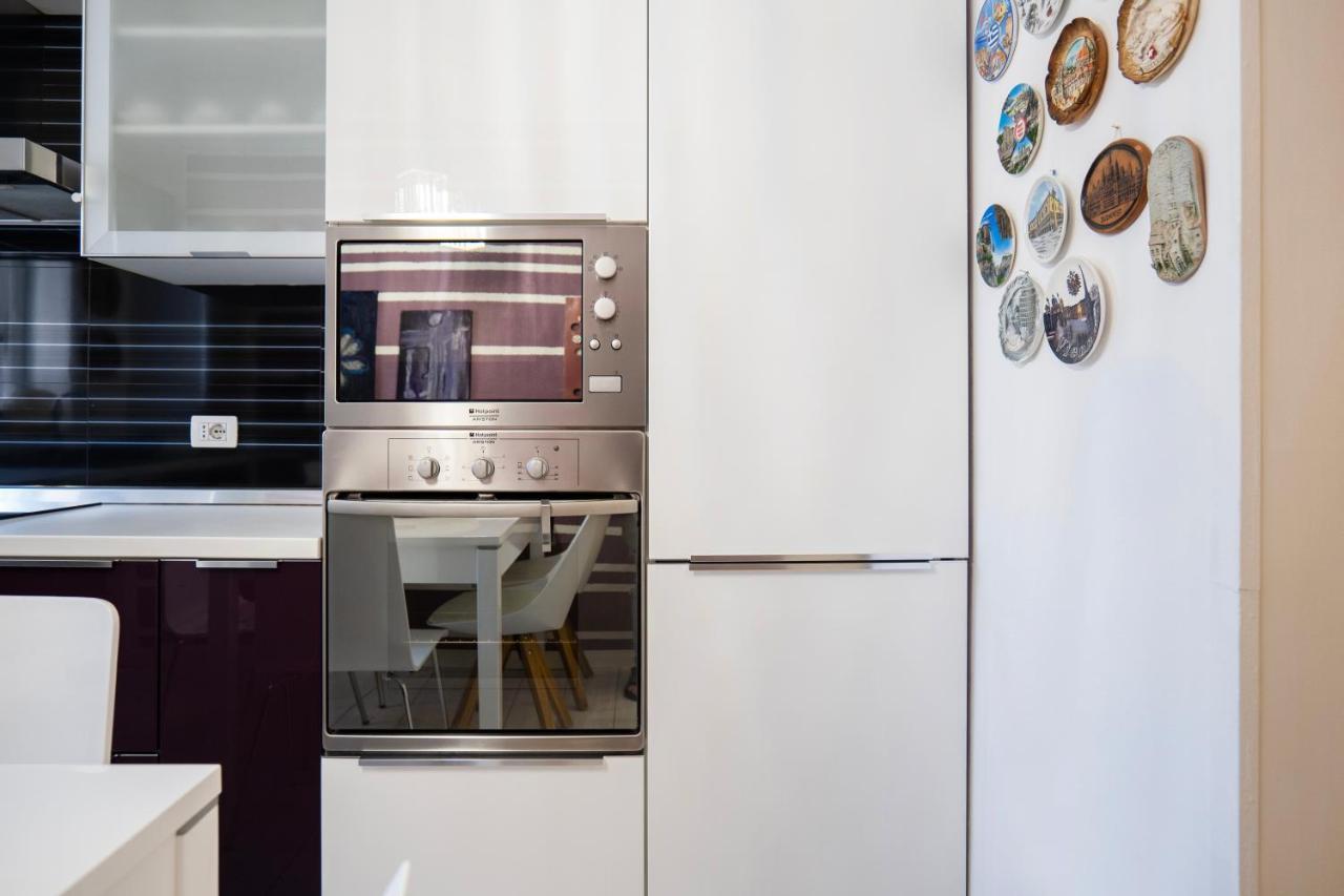 Enxhi'S Apartment Тирана Экстерьер фото
