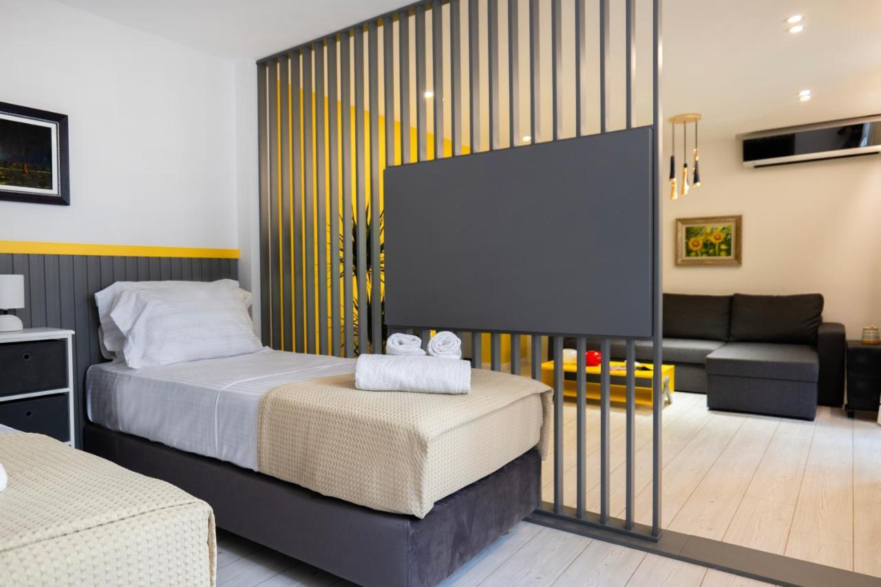 Enxhi'S Apartment Тирана Экстерьер фото